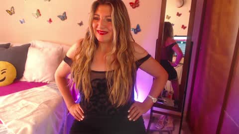 Jolie Mature online show from 01.20.25