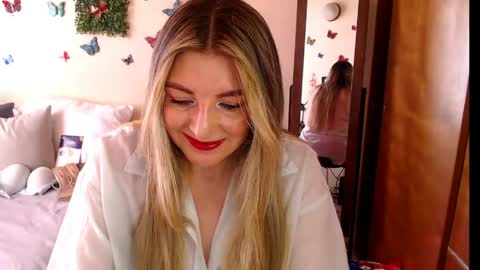 Jolie Mature online show from 05.23.26