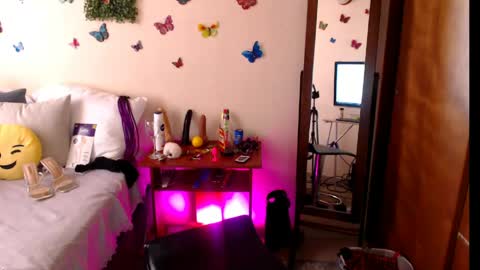 Jolie Mature online show from 06.06.26