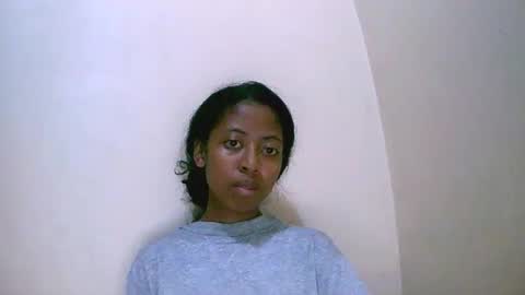 Snapshot of joliekah27 chatting on 10.31.25 joliekah27 online show from 10.31.25