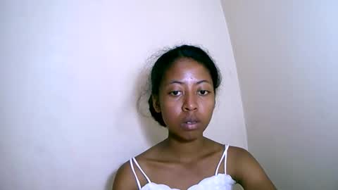 Snapshot of joliekah27 chatting on 11.09.25 joliekah27 online show from 11.09.25