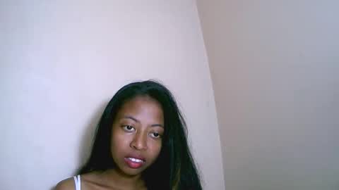 Snapshot of joliekah27 chatting on 11.12.25 joliekah27 online show from 11.12.25