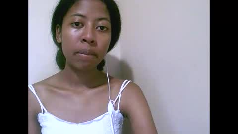 joliekah27 online show from 04.24.26