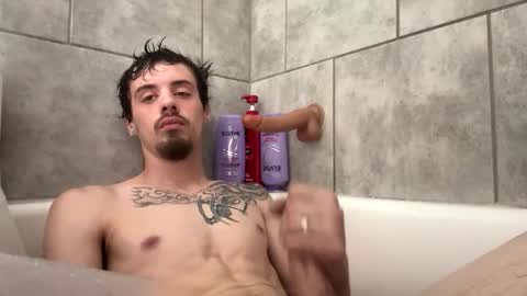 Snapshot of jolleyrancher1998 chatting on 12.16.25 jolleyrancher1998 online show from 12.16.25