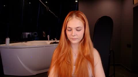 Snapshot of jolly_bean chatting on 01.19.25 Polly online show from 01.19.25