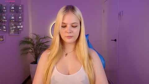 Snapshot of jolly_bean chatting on 03.06.26 Polly online show from 03.06.26