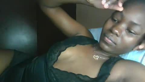 jollynabeb online show from 12.14.25