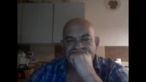 Snapshot of jolmasz30 chatting on 10.23.25 jolmasz30 online show from 10.23.25