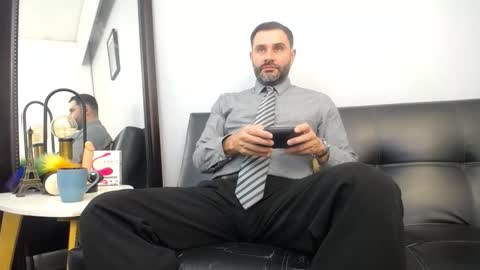 Snapshot of jonas_beard1 chatting on 09.09.25 JONAS BEARD online show from 09.09.25