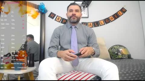 Snapshot of jonas_beard1 chatting on 10.09.25 JONAS BEARD online show from 10.09.25