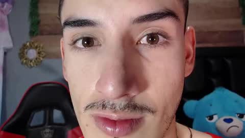 jonathancast08 online show from 03.07.25