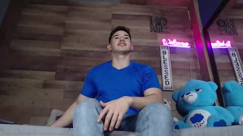 jonathancast08 online show from 09.29.25