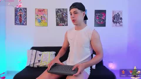 Snapshot of jonathanjoestar_ chatting on 12.22.25 Instagram jonathanfit14 online show from 12.22.25