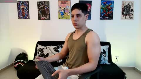 Instagram jonathanfit14 online show from 04.20.26