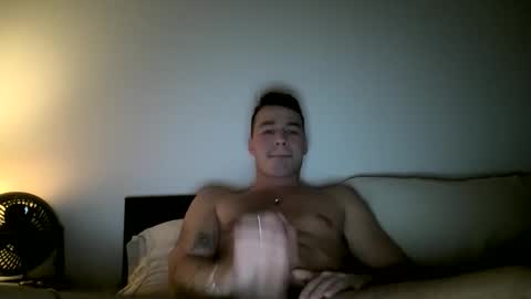 Snapshot of joncoreza3 chatting on 12.16.25 Joncoreza online show from 12.16.25