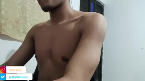 Snapshot of jonhsebastiann chatting on 10.01.25 John online show from 10.01.25