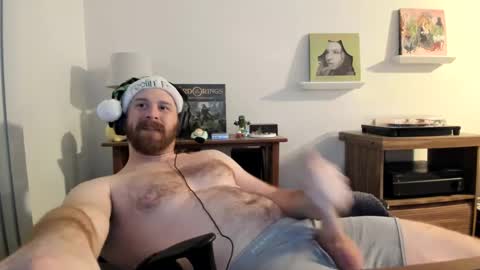 Snapshot of jonnlulz chatting on 12.26.24 Jon online show from 12.26.24