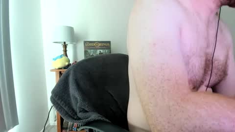 Snapshot of jonnlulz chatting on 12.27.24 Jon online show from 12.27.24