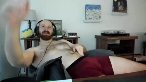 Snapshot of jonnlulz chatting on 03.09.25 Jon online show from 03.09.25