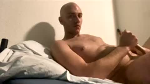 Snapshot of jonnyblow chatting on 12.19.25 J online show from 12.19.25