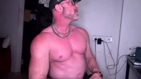 Snapshot of jonnycockfill chatting on 11.21.25 Jonny Cockfill online show from 11.21.25