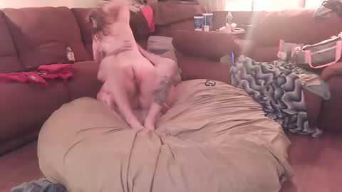 JayHungster xxx online show from 10.31.25