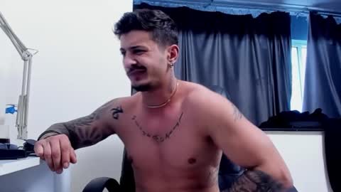 jonnyporn1 online show from 01.12.25