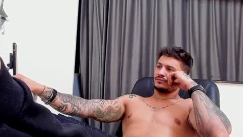 jonnyporn1 online show from 01.27.25