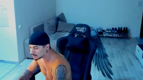 jonnyporn1 online show from 10.05.25