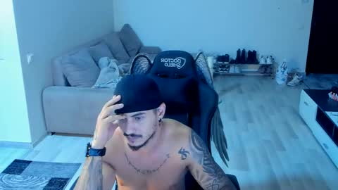 jonnyporn1 online show from 10.24.25