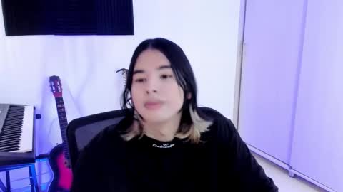 Snapshot of jordiwilldd chatting on 11.02.25 Jiho online show from 11.02.25