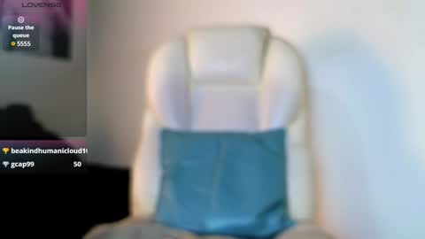 Snapshot of jordylatin202 chatting on 12.10.24 DAVID online show from 12.10.24