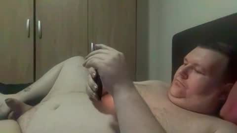 Snapshot of jorisdeman chatting on 12.17.25 Joris bigass smalldick chubby new online show from 12.17.25