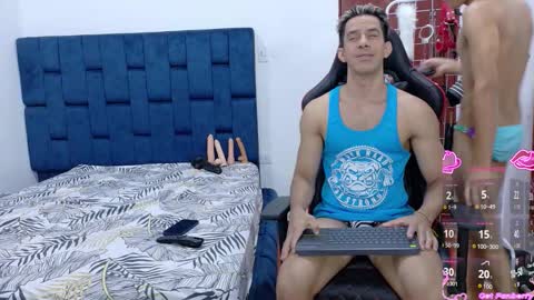 Snapshot of jose_rumbero91 chatting on 11.23.25 jose_rumbero91 online show from 11.23.25