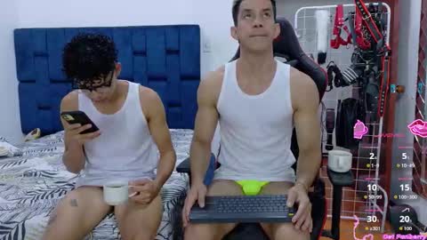 Snapshot of jose_rumbero91 chatting on 11.25.25 jose_rumbero91 online show from 11.25.25