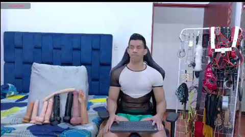 jose_rumbero91 online show from 06.10.26