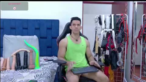 jose_rumbero91 online show from 07.28.26