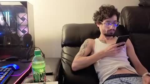 Snapshot of josefturner1 chatting on 06.19.26 Josef online show from 06.19.26