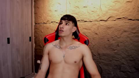 Snapshot of joseph__boy chatting on 03.12.25 JOSEPH online show from 03.12.25