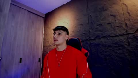 Snapshot of joseph__boy chatting on 10.01.25 JOSEPH online show from 10.01.25