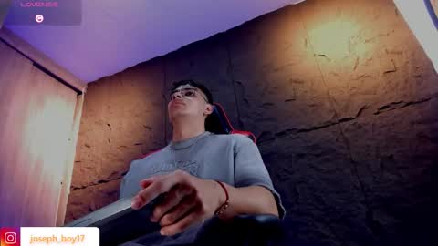 Snapshot of joseph__boy chatting on 11.09.25 JOSEPH online show from 11.09.25