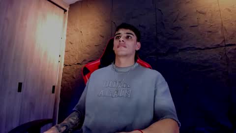 Snapshot of joseph__boy chatting on 11.17.25 JOSEPH online show from 11.17.25