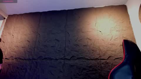 Snapshot of joseph__boy chatting on 11.27.25 JOSEPH online show from 11.27.25