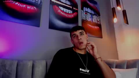 Snapshot of joseph__boy chatting on 12.01.25 JOSEPH online show from 12.01.25