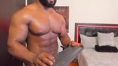 Snapshot of joseph_palacios chatting on 06.10.26 joseph palacios online show from 06.10.26
