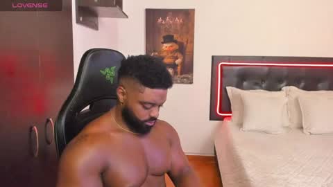 Snapshot of joseph_palacios chatting on 07.27.26 joseph palacios online show from 07.27.26