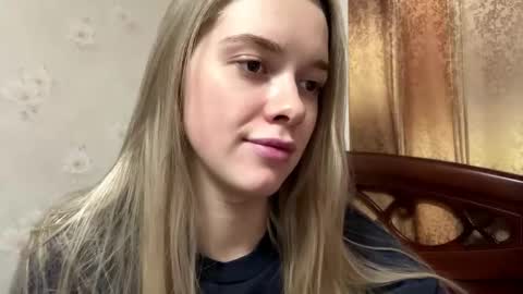 Snapshot of josephstahnke chatting on 12.01.25 Anessa online show from 12.01.25