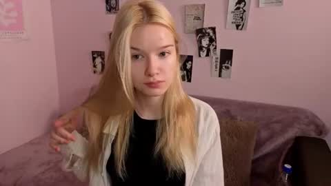Snapshot of josephtrunzo chatting on 07.29.26 Lana online show from 07.29.26