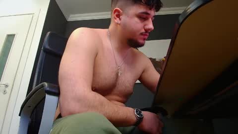 Snapshot of joshknights chatting on 01.29.25 JoshKnight online show from 01.29.25