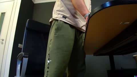 Snapshot of joshknights chatting on 03.10.25 JoshKnight online show from 03.10.25